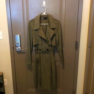 SALE✨Zara suede earthy green coat✨